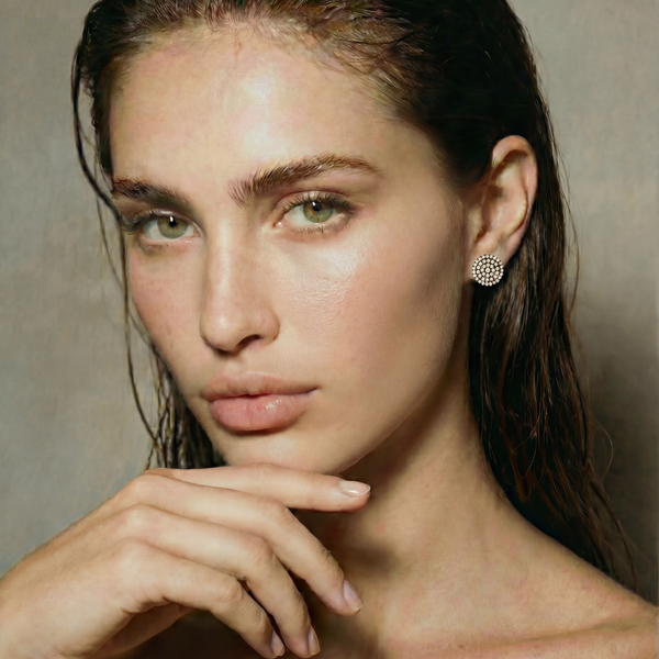 Orecchino Lobo con Pavé Diamanti Brown