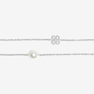 Collana con un fiore 