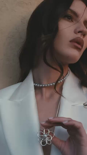 Grey Pearl Choker