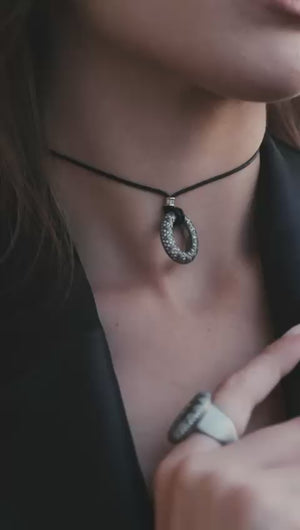  Titania Charm