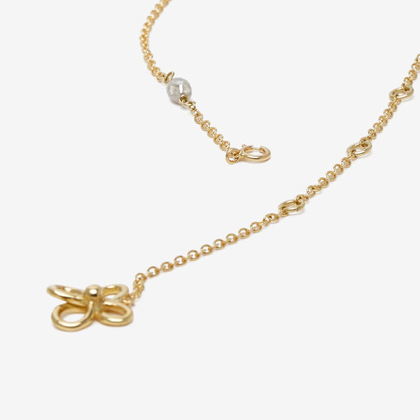 Collana con ciondolo a forma di fiore 