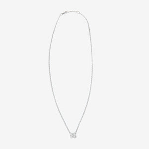 Collana con un fiore 